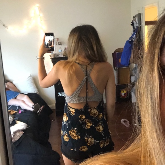 floral halter - Picture 2 of 3
